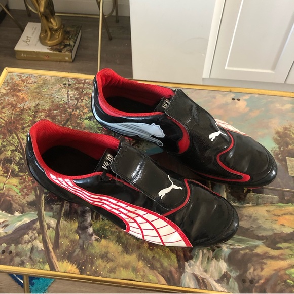 Puma v4.10 outdoor Soccer Cleats - Picture 2 of 5